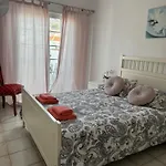 Beautiful On El Mirador Cristianos Apartamento