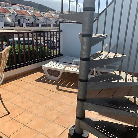 Beautiful On El Mirador Cristianos Apartmán *